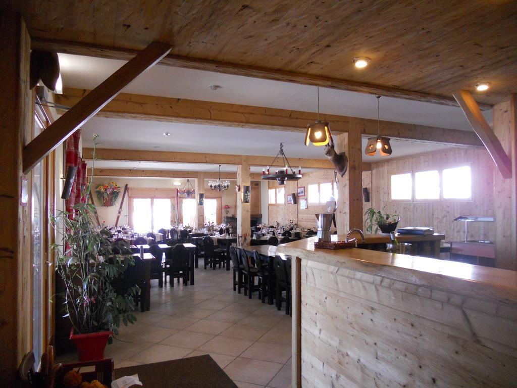Auberge La Ferme De Ferrieres Анси Екстериор снимка
