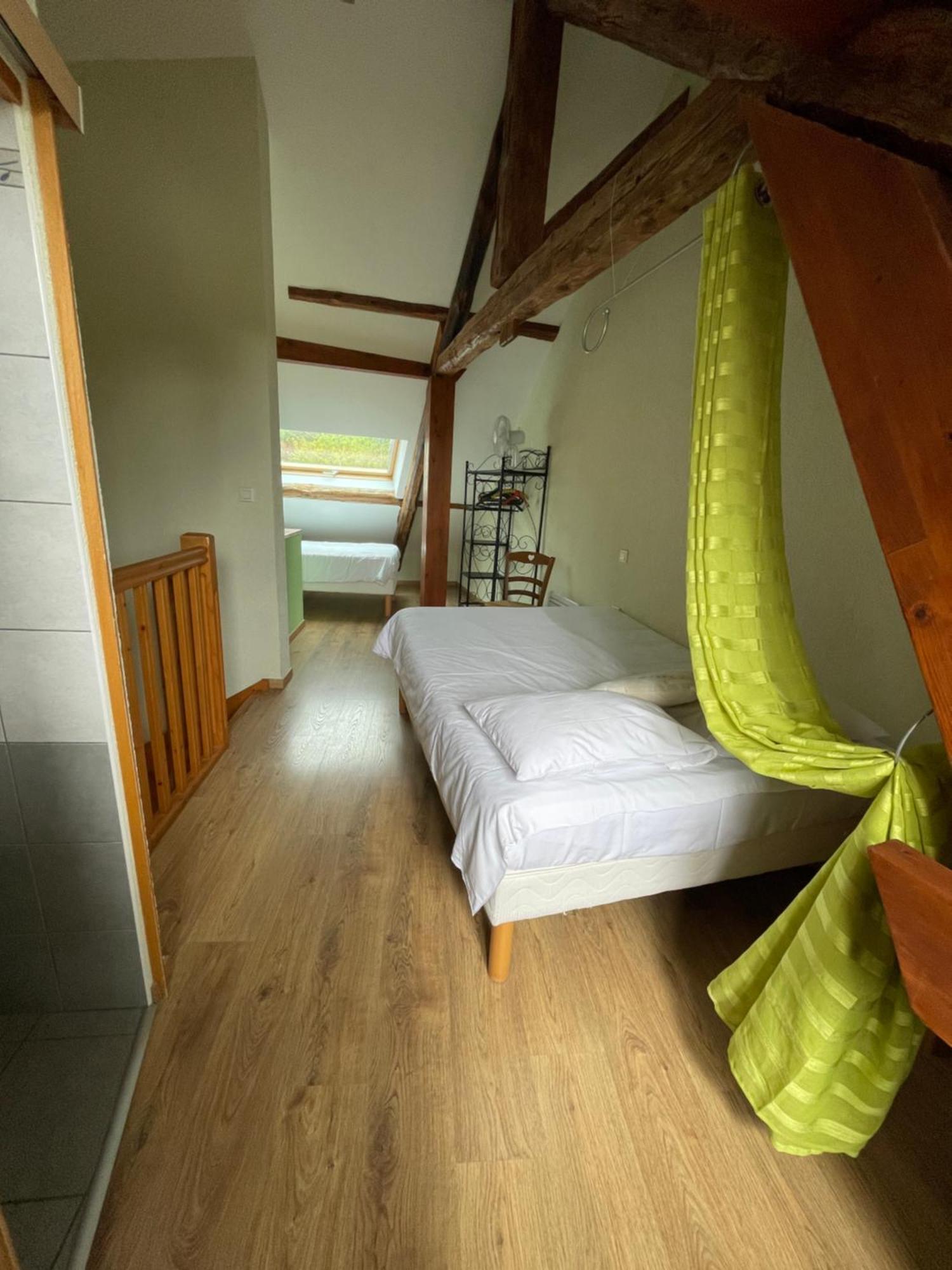 Auberge La Ferme De Ferrieres Анси Екстериор снимка